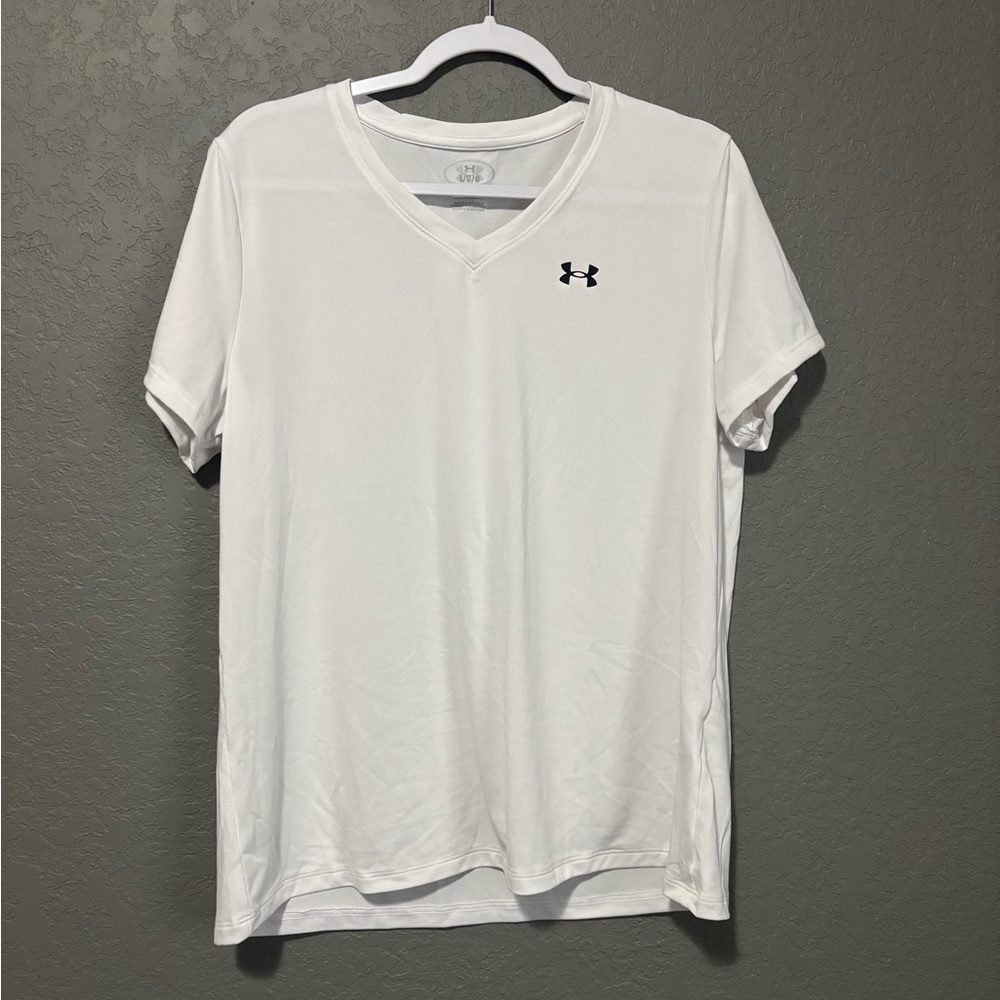 Under Armour Men’s White V-Neck Performance Shirt with Black Logo